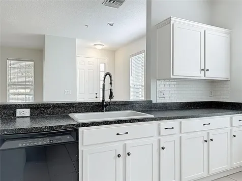 10338 Lake District Lane Orlando FL 32832