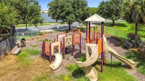 10338 Lake District Lane Orlando FL 32832