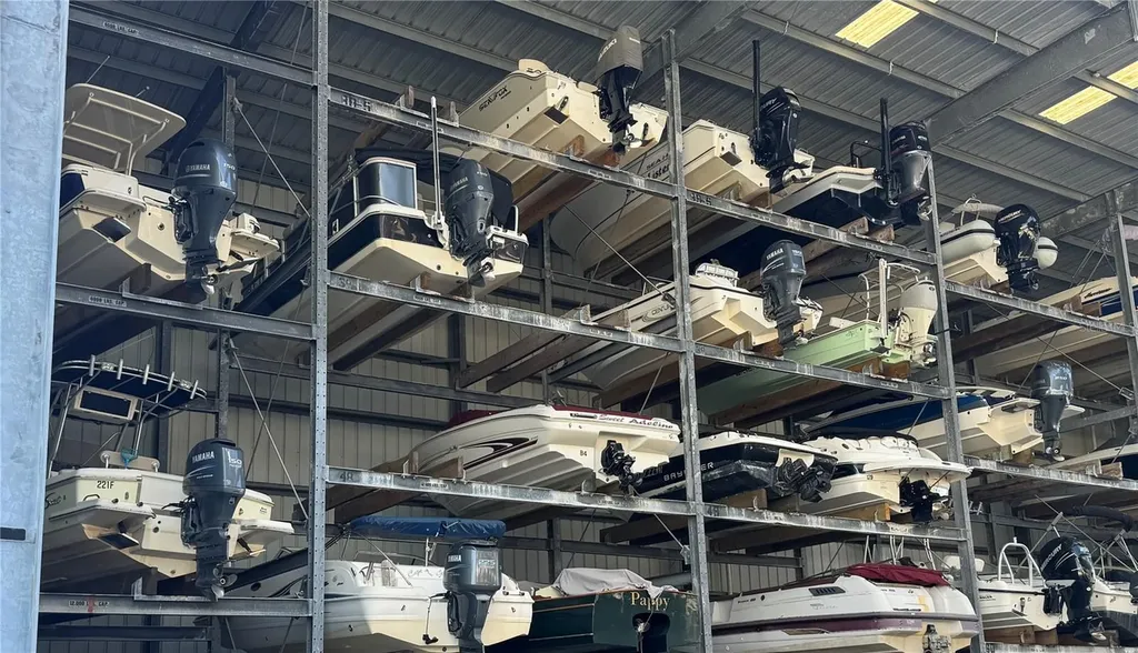 100 Circuit Road Nokomis FL 34275