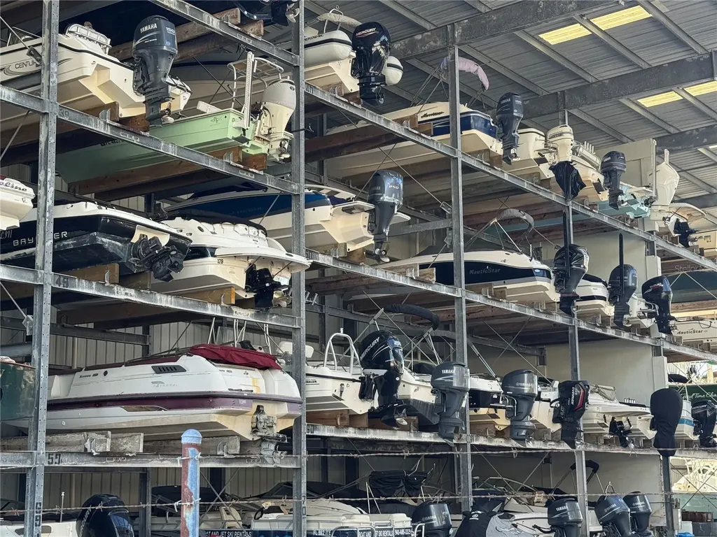 100 Circuit Road Nokomis FL 34275