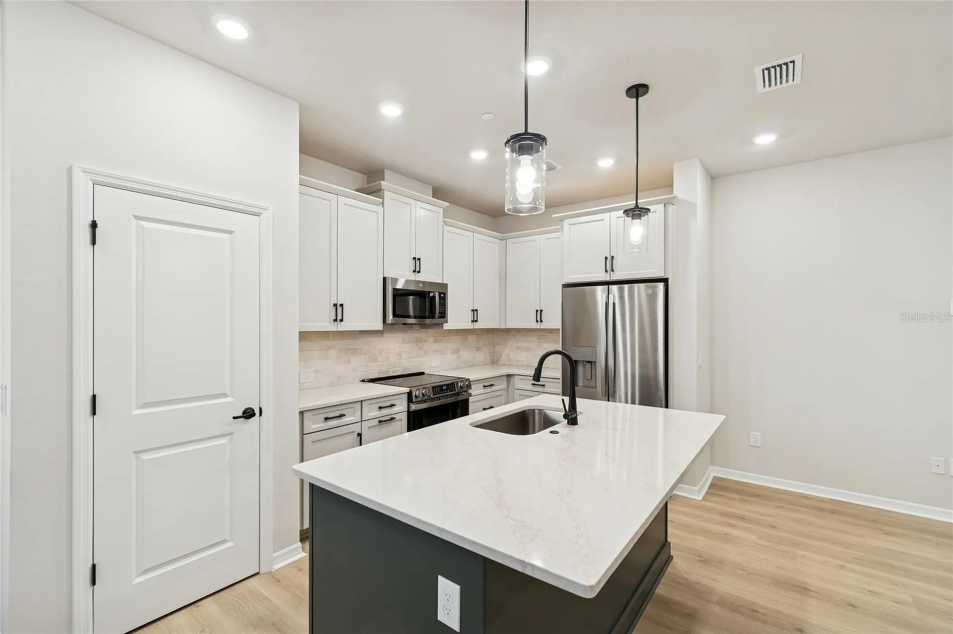 4317 Roush Avenue Orlando FL 32803