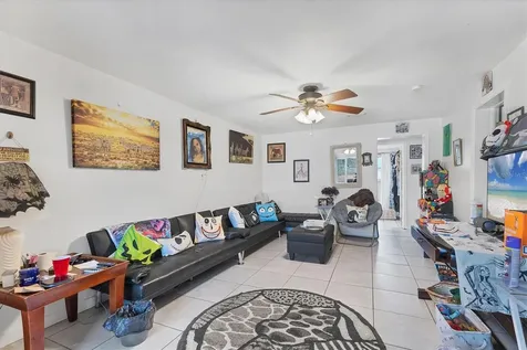 234/236 Colonia Lane E Nokomis FL 34275