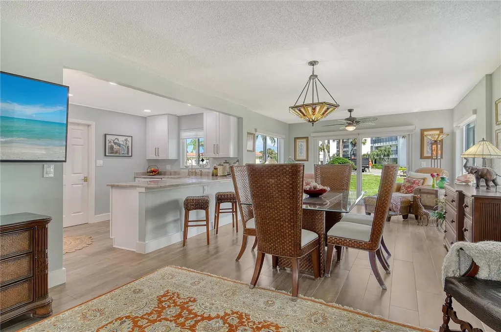 4780 Gulf Of Mexico Drive Villa 5 Longboat Key FL 34228