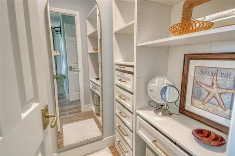 4780 Gulf Of Mexico Dr. Villa 5 Longboat Key FL 34228