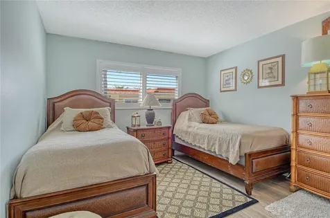 4780 Gulf Of Mexico Dr. Villa 5 Longboat Key FL 34228
