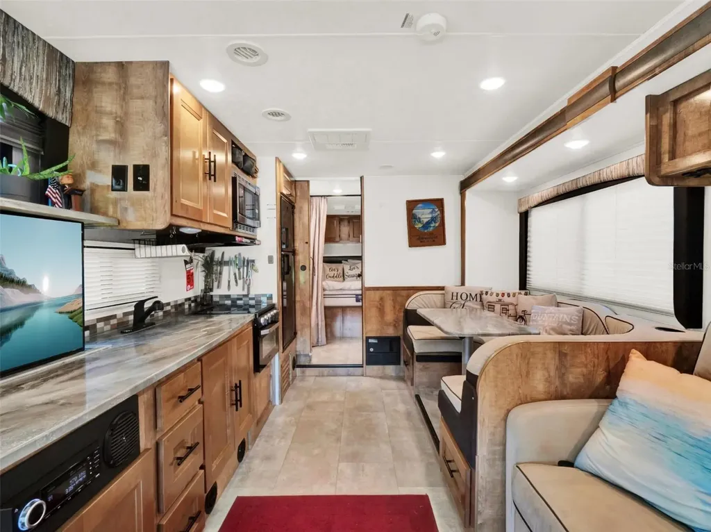 2721 Evergreen Drive Edgewater FL 32141