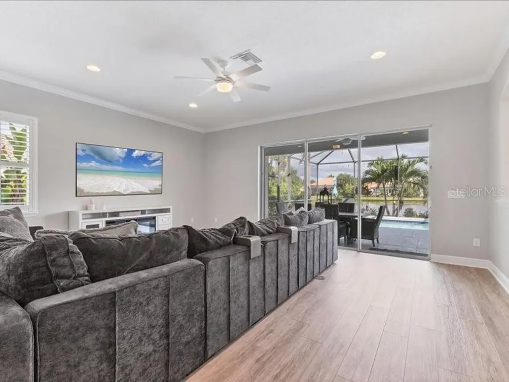 6702 Soaring Eagle Way Sarasota FL 34241