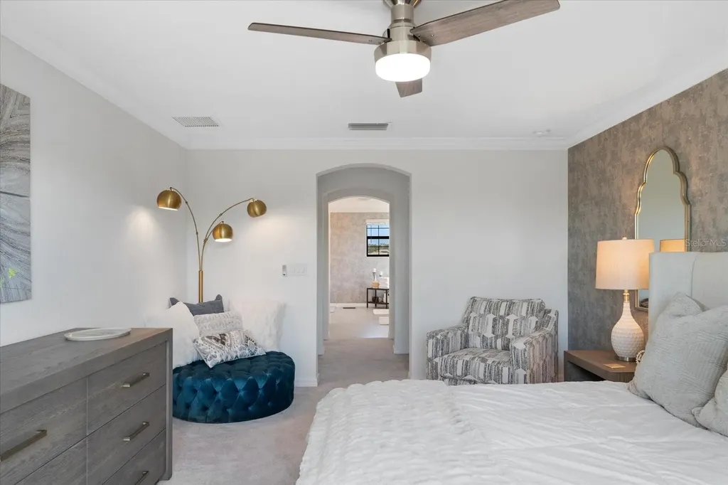 6523 Clairborne Lane Bradenton FL 34211
