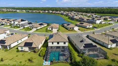 6523 Clairborne Lane Bradenton FL 34211