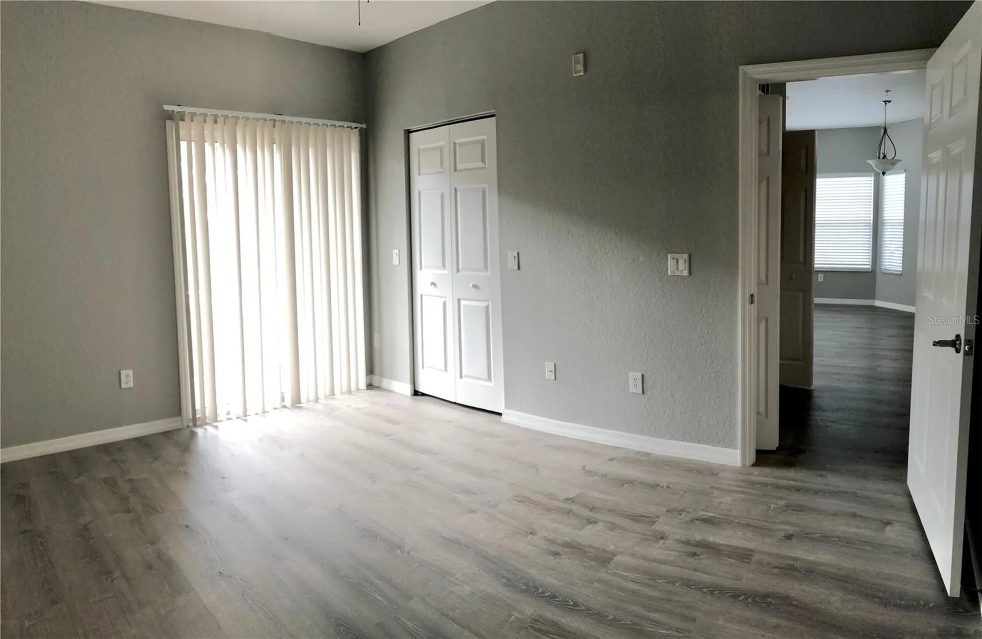 2586 Grand Central Parkway Orlando FL 32839