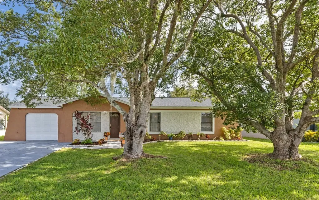 819 Nelson Drive Kissimmee FL 34758