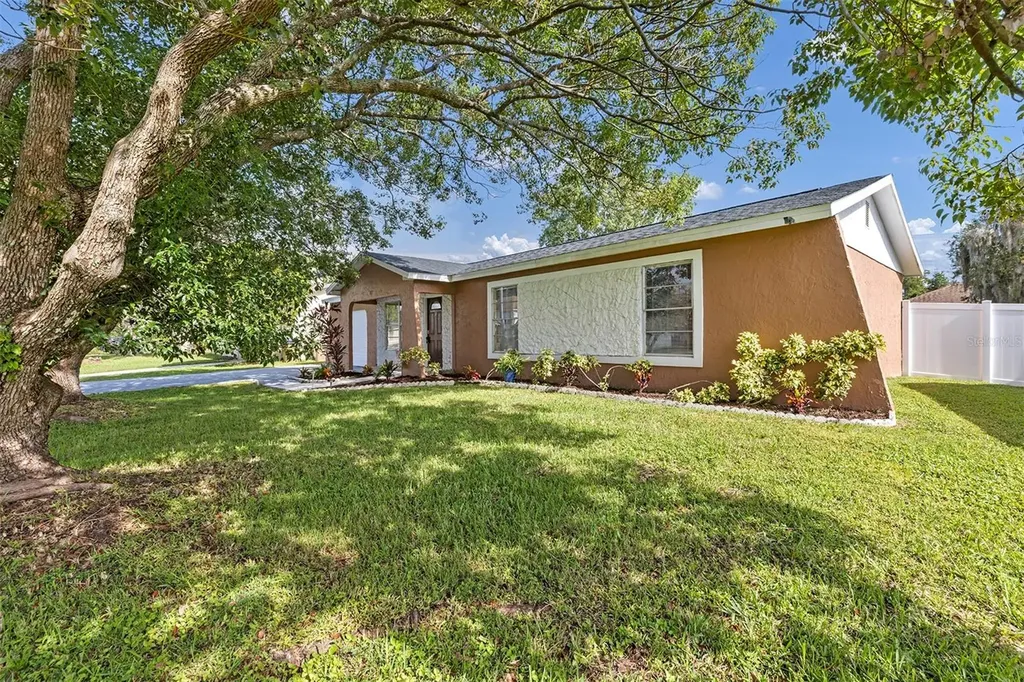 819 Nelson Drive Kissimmee FL 34758