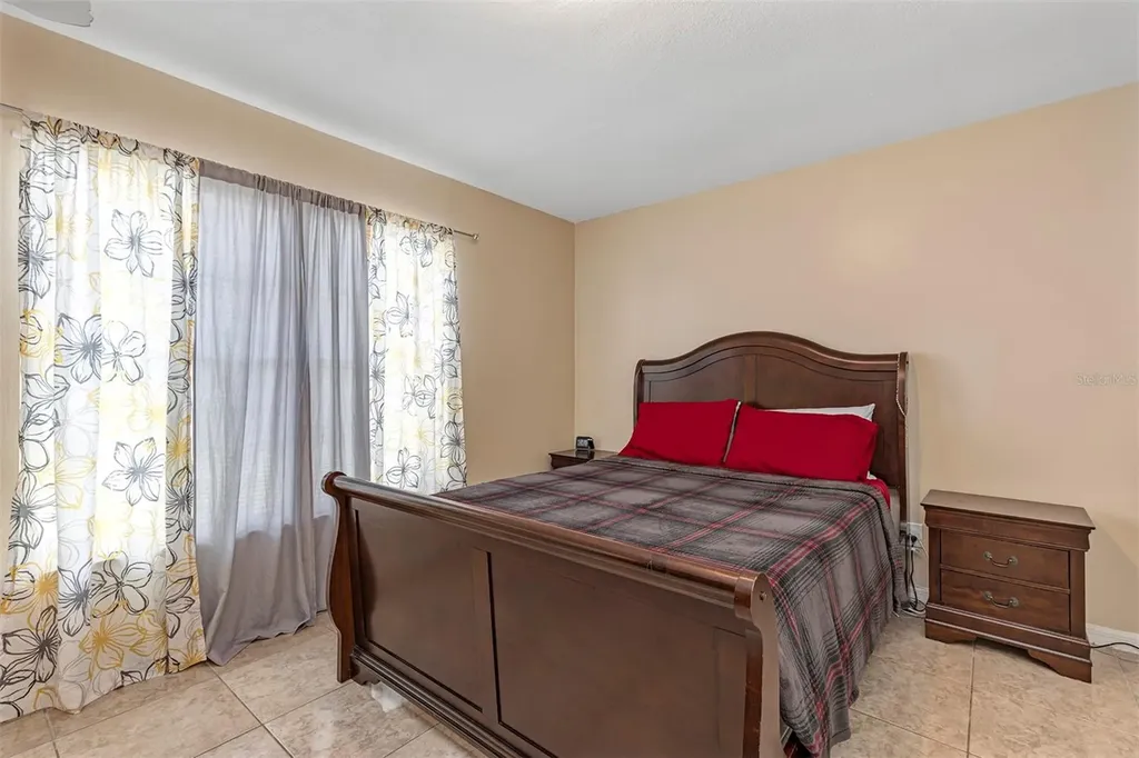 819 Nelson Drive Kissimmee FL 34758