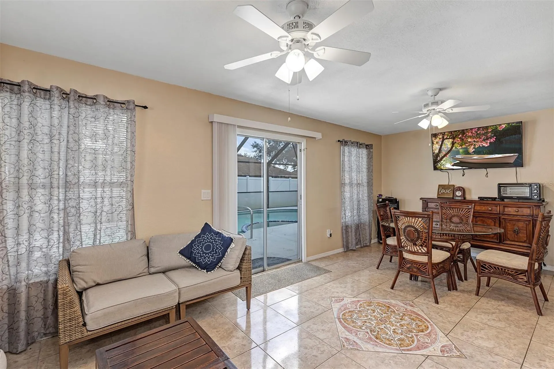 819 Nelson Drive Kissimmee FL 34758