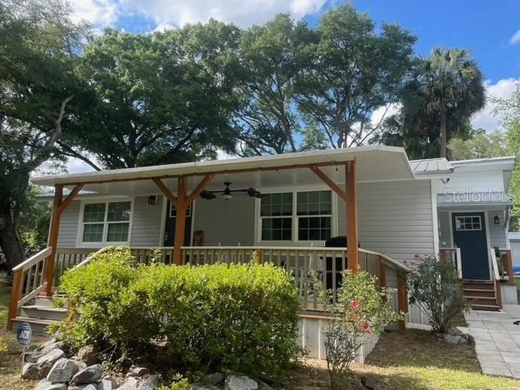 20911 NE 142nd Place Fort Mc Coy FL 32134