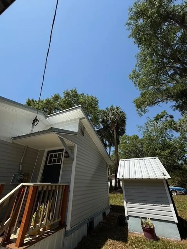 20911 NE 142nd Place Fort Mc Coy FL 32134