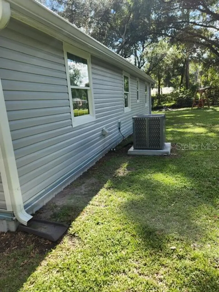 20911 NE 142nd Place Fort Mc Coy FL 32134