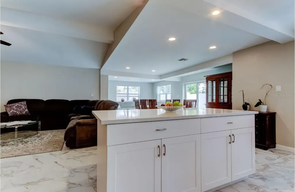 4831 Blue Jay Circle Palm Harbor FL 34683
