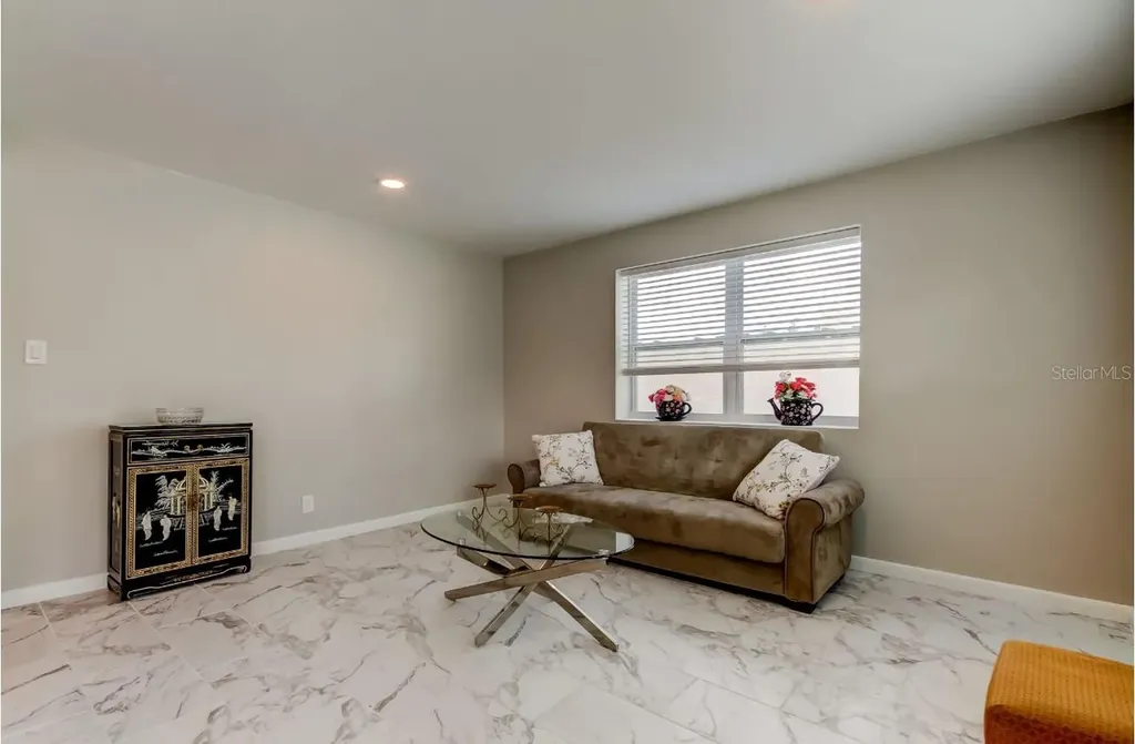 4831 Blue Jay Circle Palm Harbor FL 34683