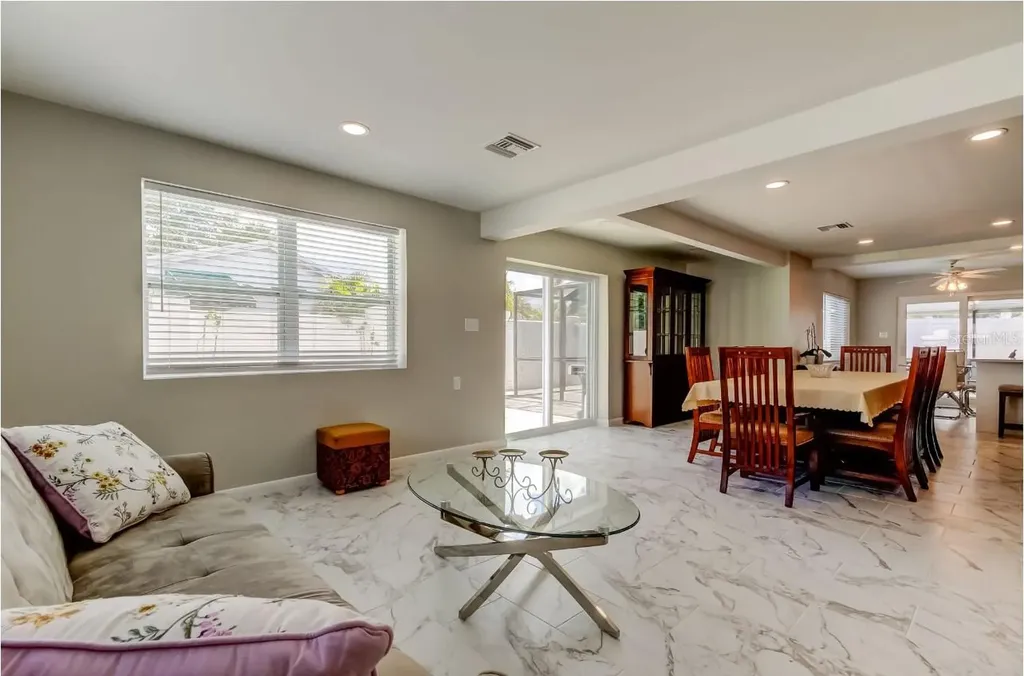 4831 Blue Jay Circle Palm Harbor FL 34683