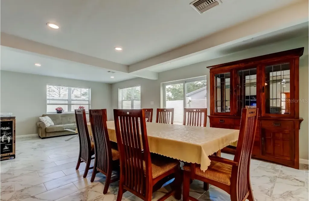 4831 Blue Jay Circle Palm Harbor FL 34683