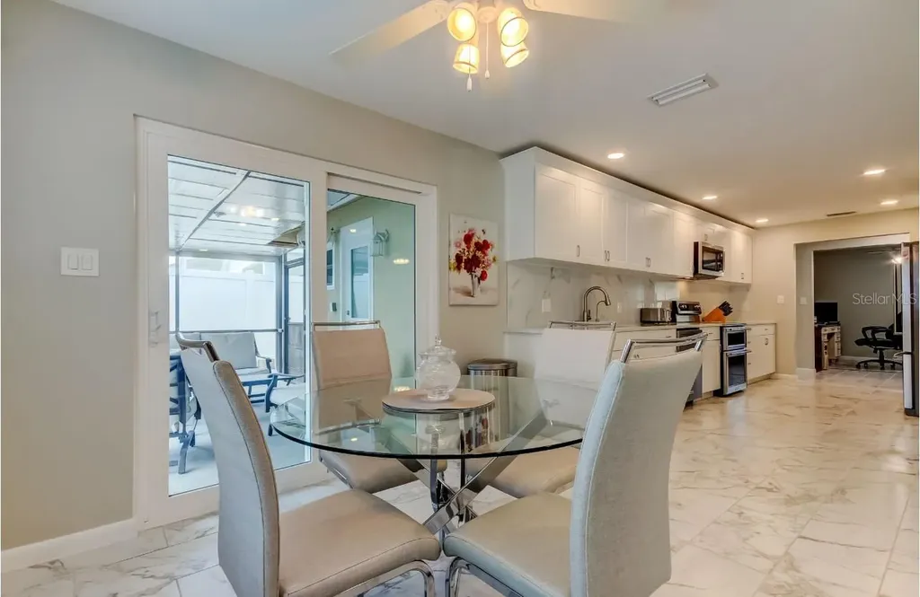 4831 Blue Jay Circle Palm Harbor FL 34683