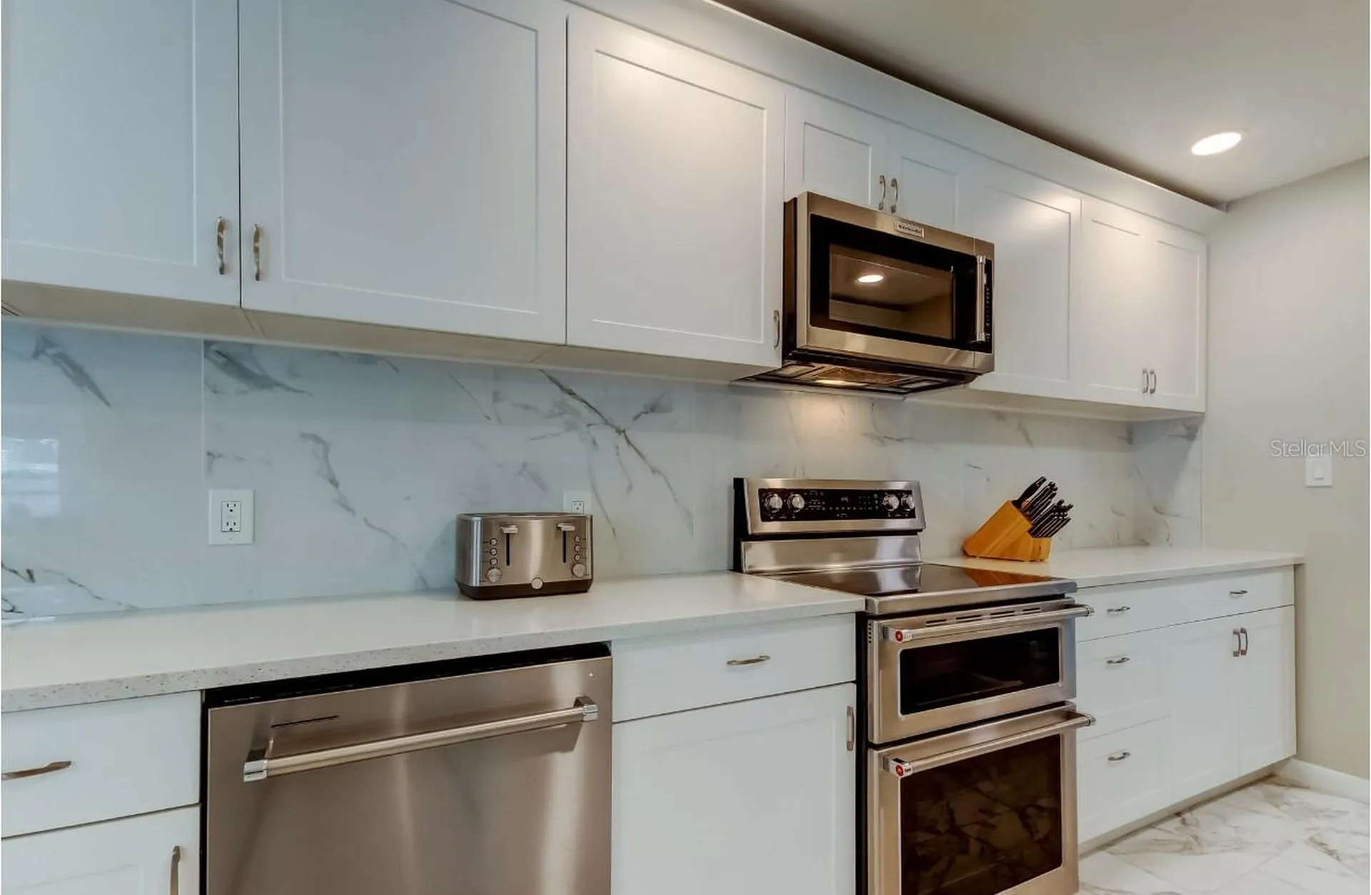 4831 Blue Jay Circle Palm Harbor FL 34683