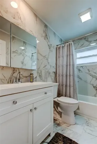4831 Blue Jay Circle Palm Harbor FL 34683