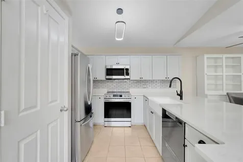 8807 Crayson Court Kissimmee FL 34747