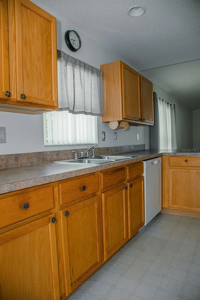 260 Lake Suzanne Drive Lake Wales FL 33859