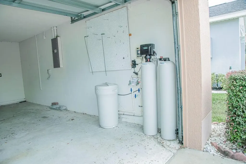 260 Lake Suzanne Drive Lake Wales FL 33859