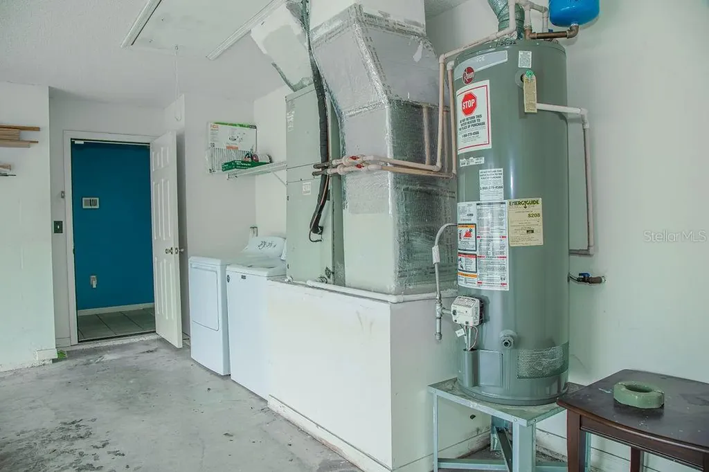 260 Lake Suzanne Drive Lake Wales FL 33859