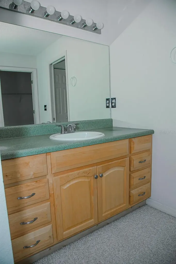 260 Lake Suzanne Drive Lake Wales FL 33859