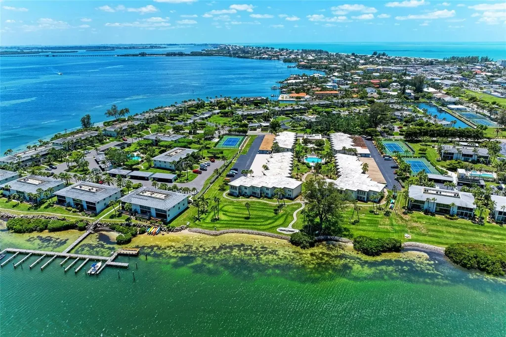 6300 Flotilla Drive Holmes Beach FL 34217