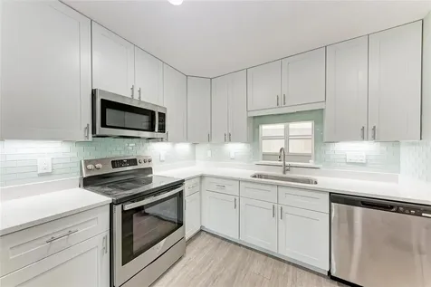 6300 Flotilla Drive Holmes Beach FL 34217