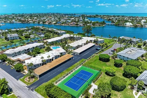 6300 Flotilla Drive Holmes Beach FL 34217