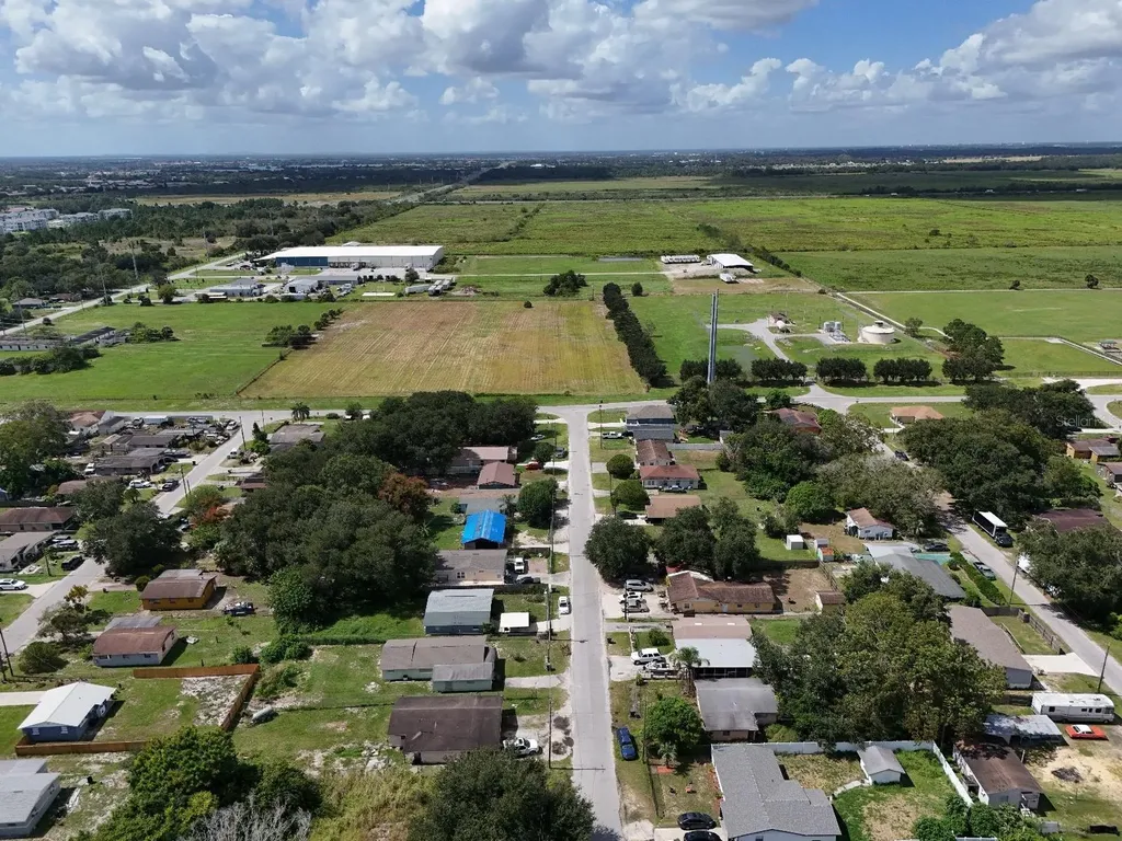 219 Sheila Lane Lake Wales FL 33859
