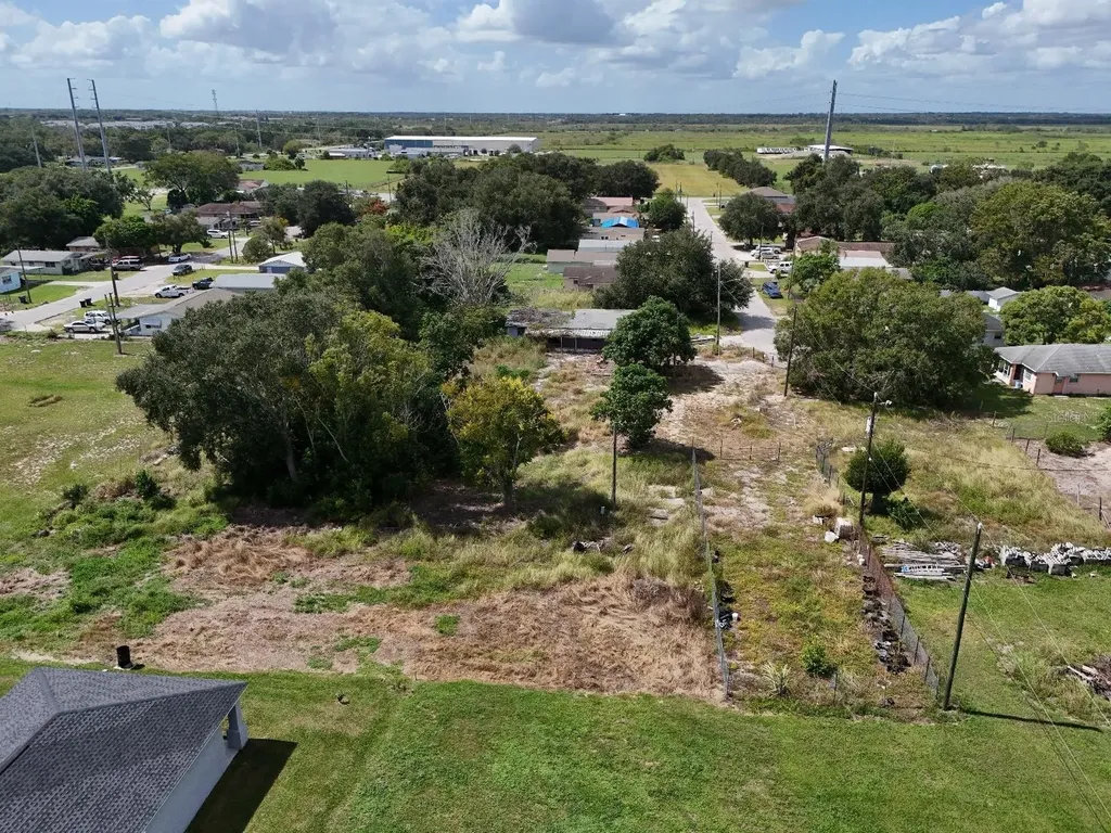 219 Sheila Lane Lake Wales FL 33859