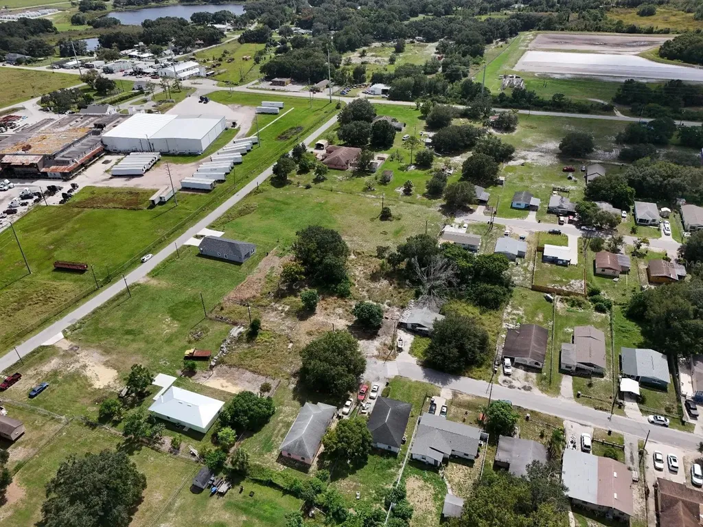 219 Sheila Lane Lake Wales FL 33859