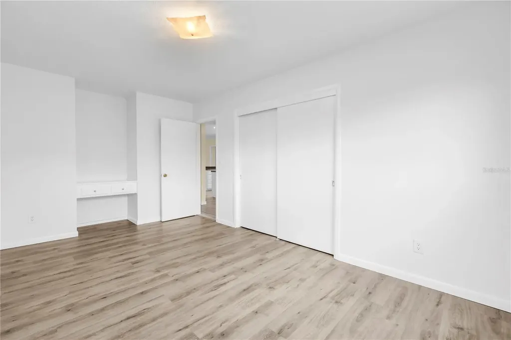 6623 16th Street N St Petersburg FL 33702