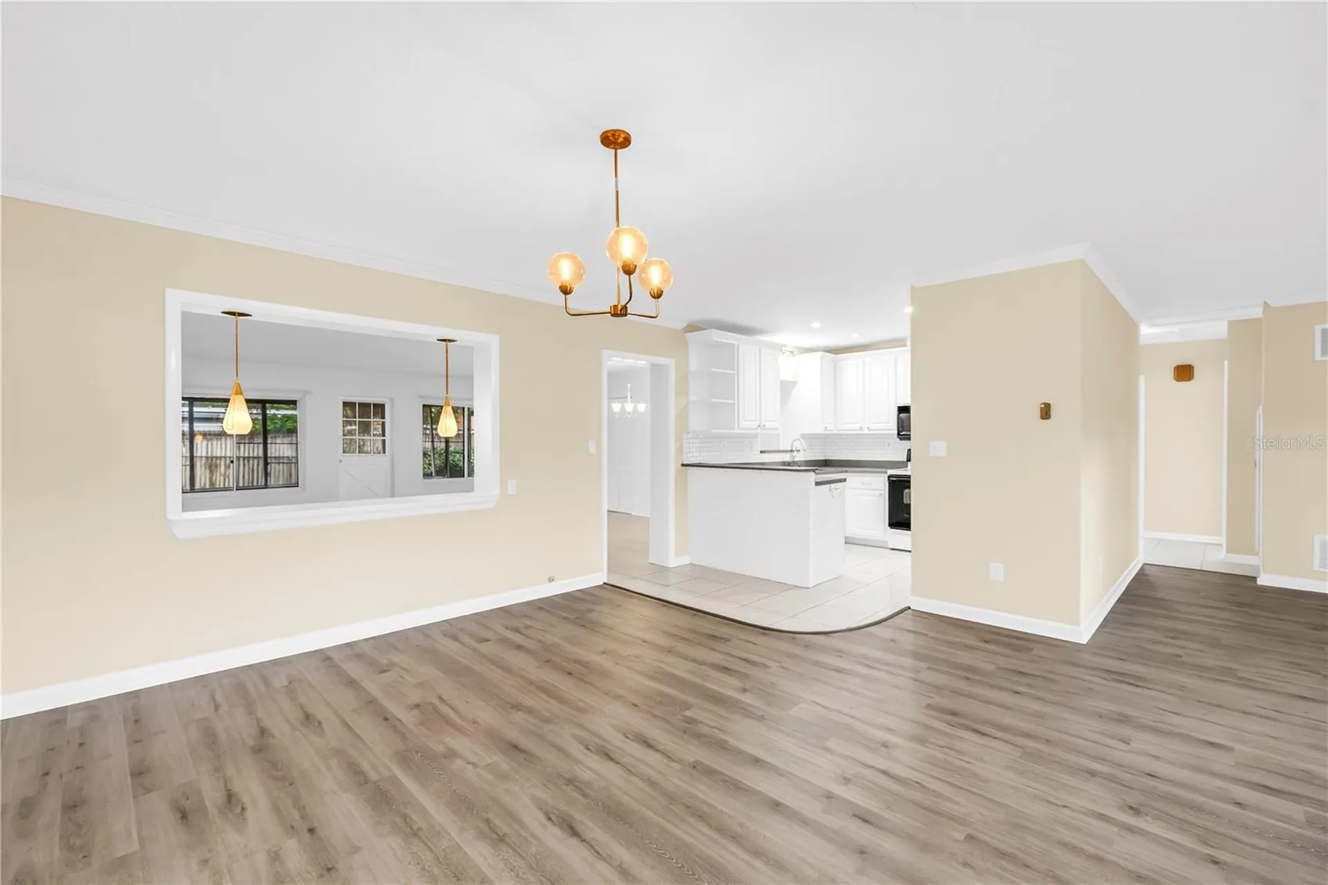 6623 16th Street N St Petersburg FL 33702