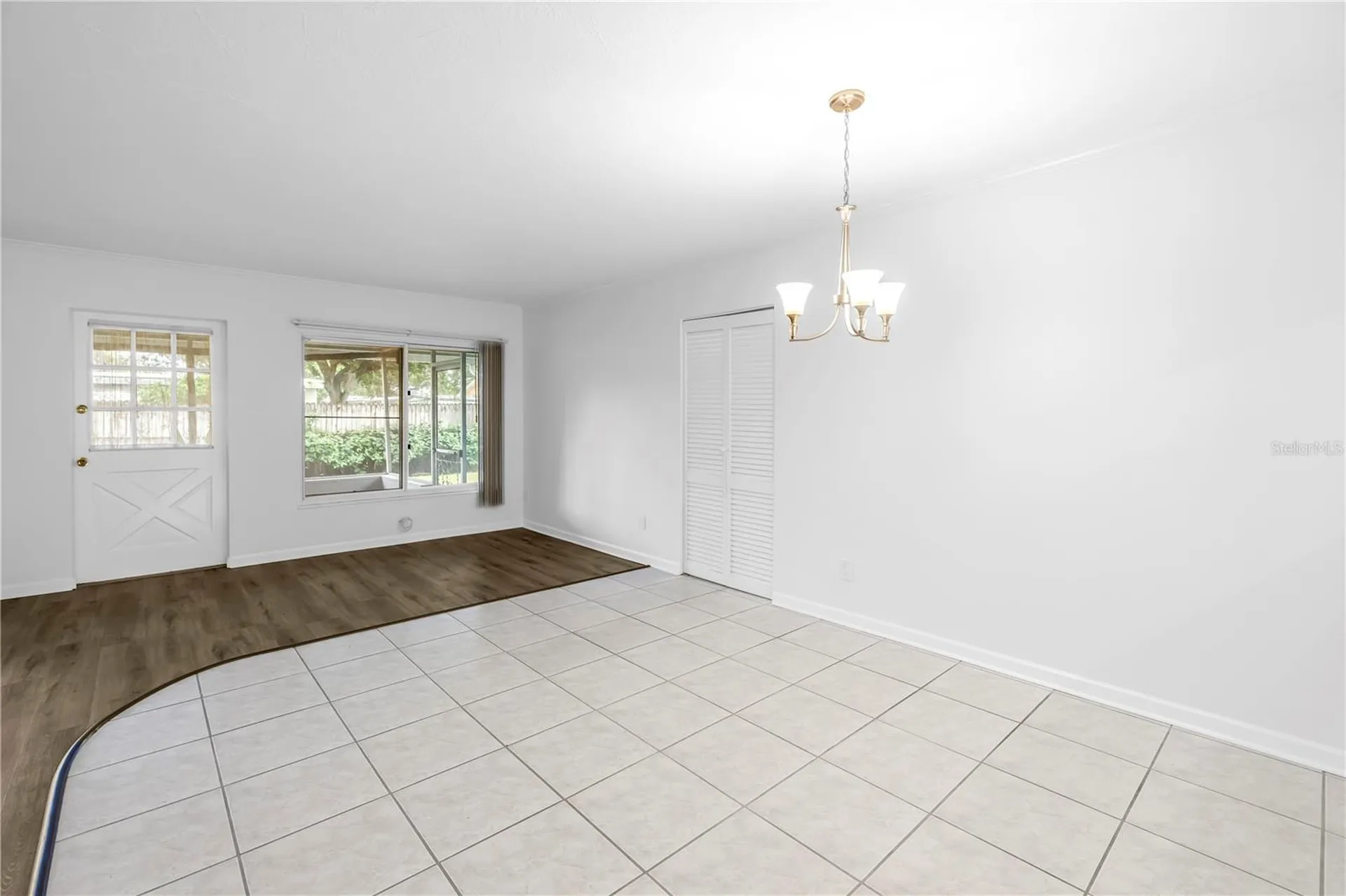 6623 16th Street N St Petersburg FL 33702