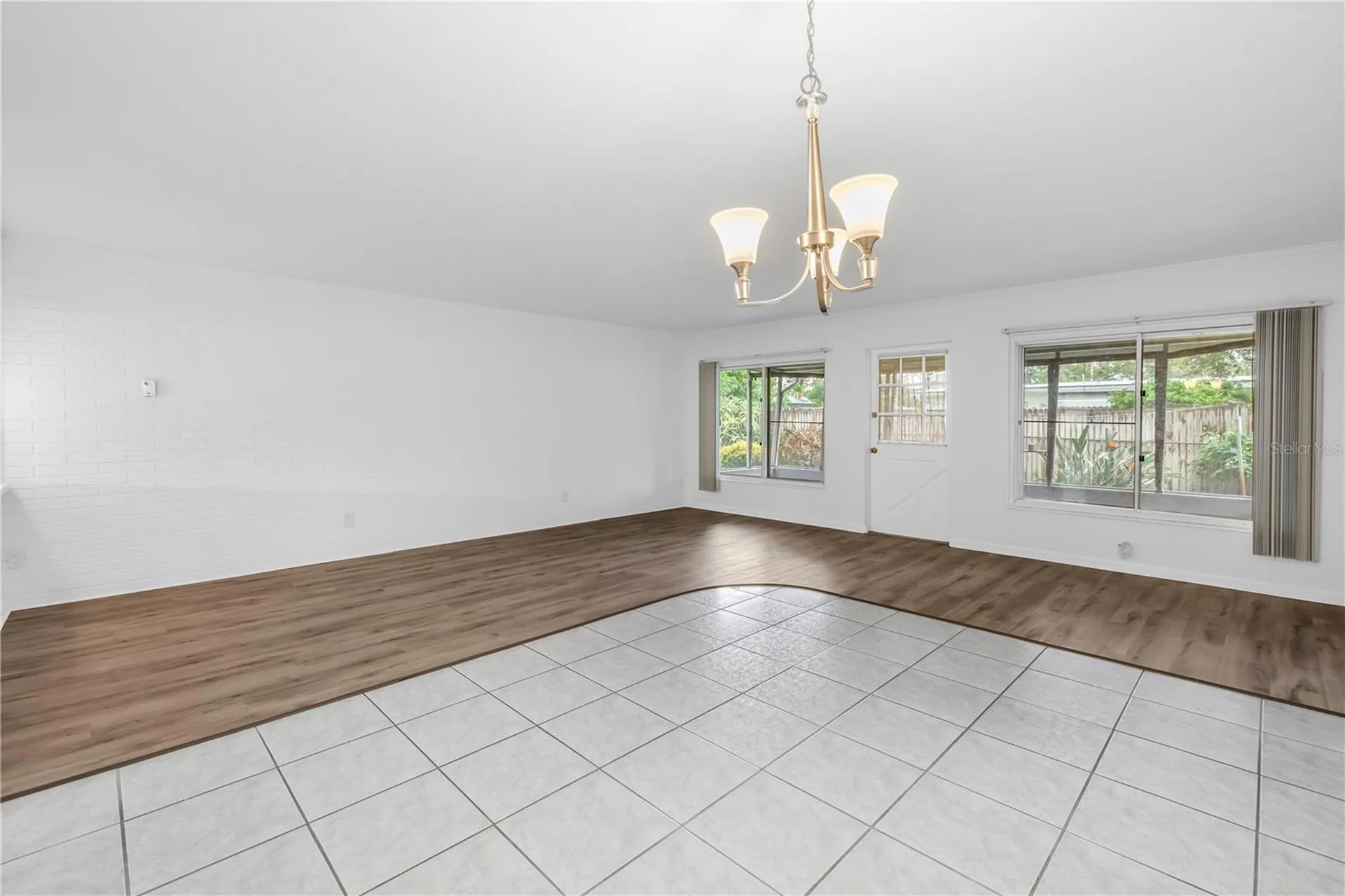 6623 16th Street N St Petersburg FL 33702