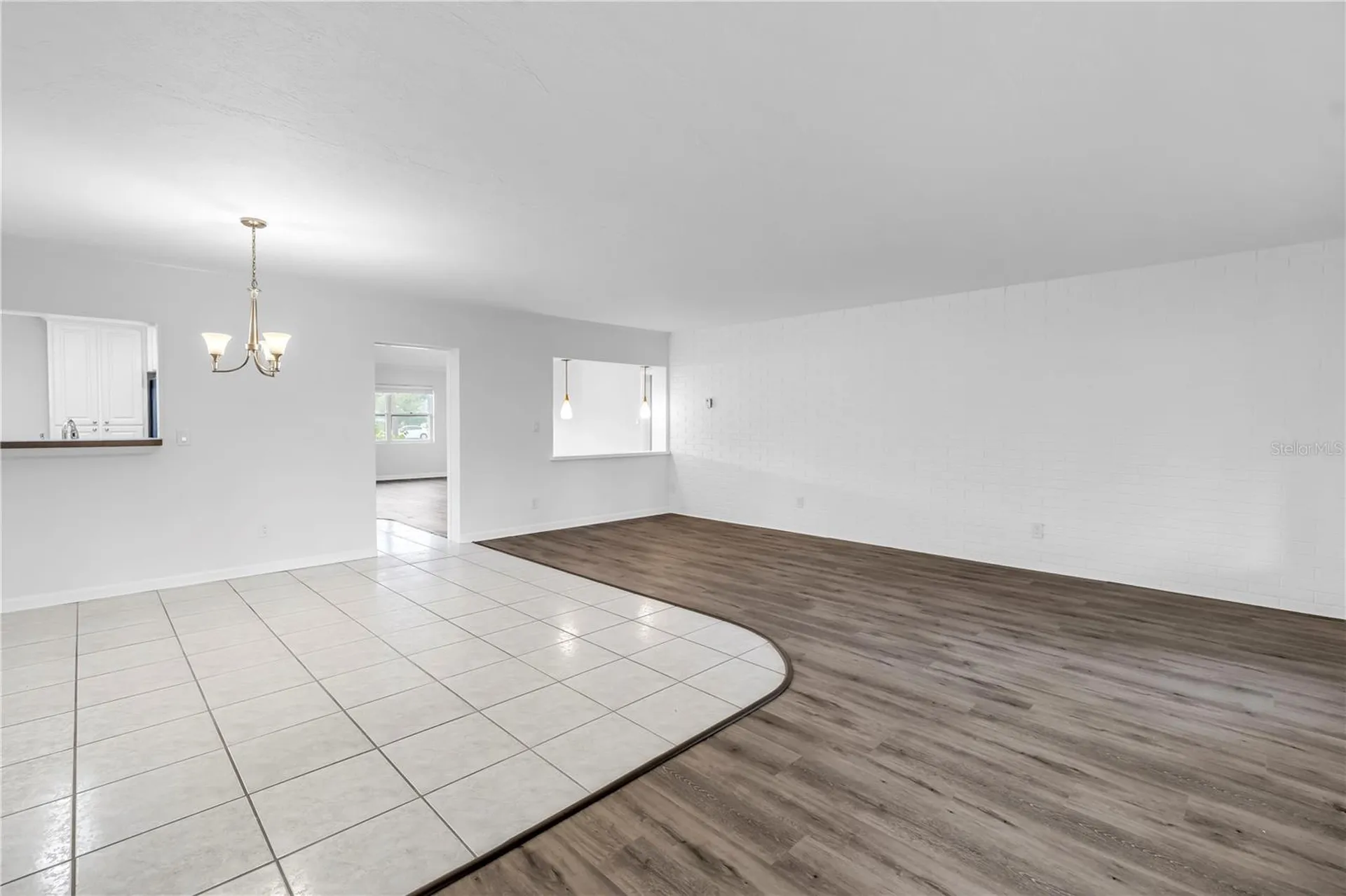 6623 16th Street N St Petersburg FL 33702