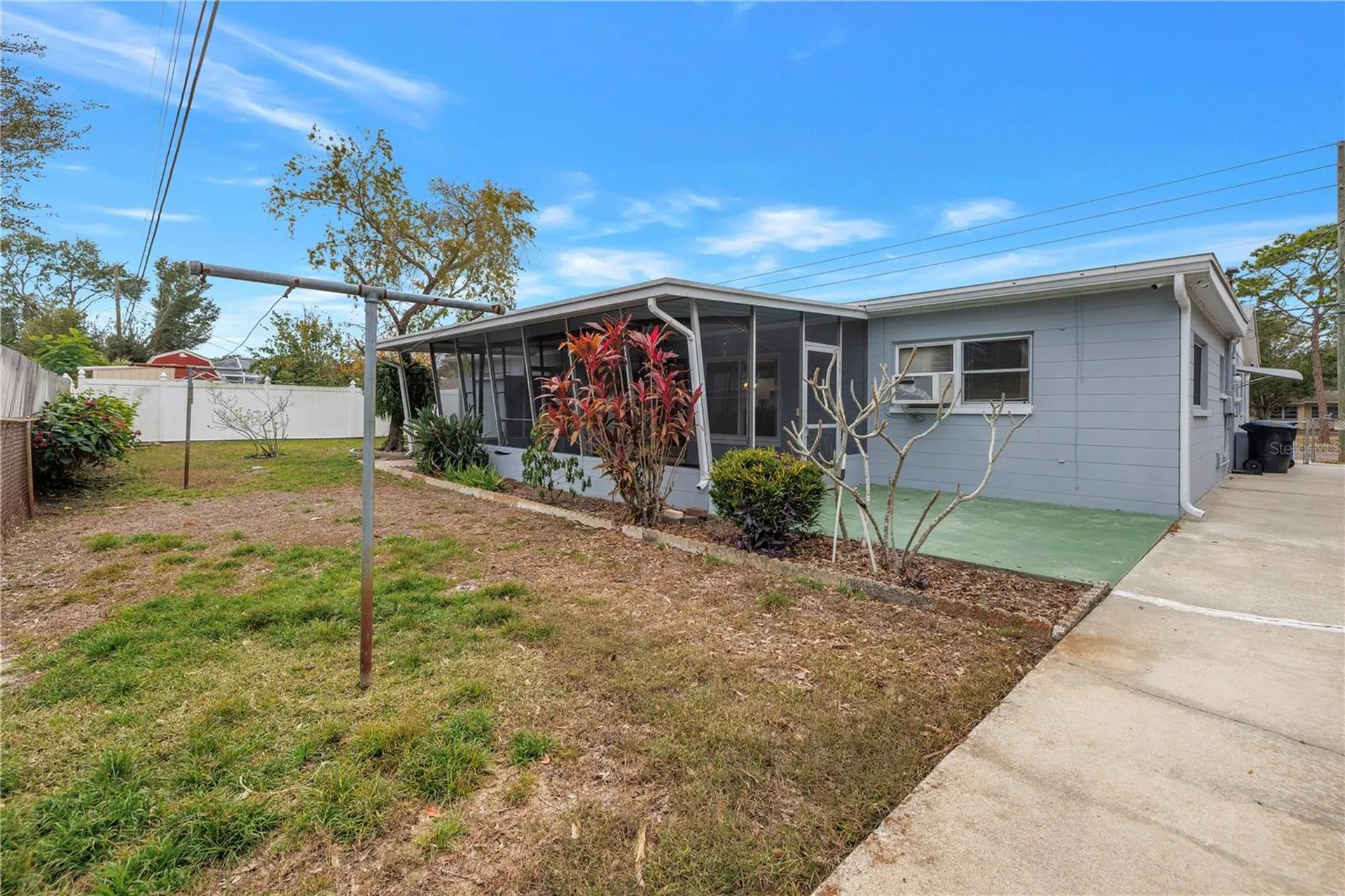 6623 16th Street N St Petersburg FL 33702