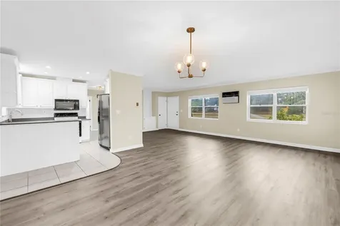 6623 16th Street N St Petersburg FL 33702