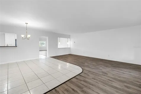 6623 16th Street N St Petersburg FL 33702