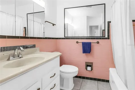 6623 16th Street N St Petersburg FL 33702