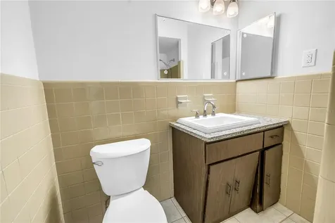6623 16th Street N St Petersburg FL 33702