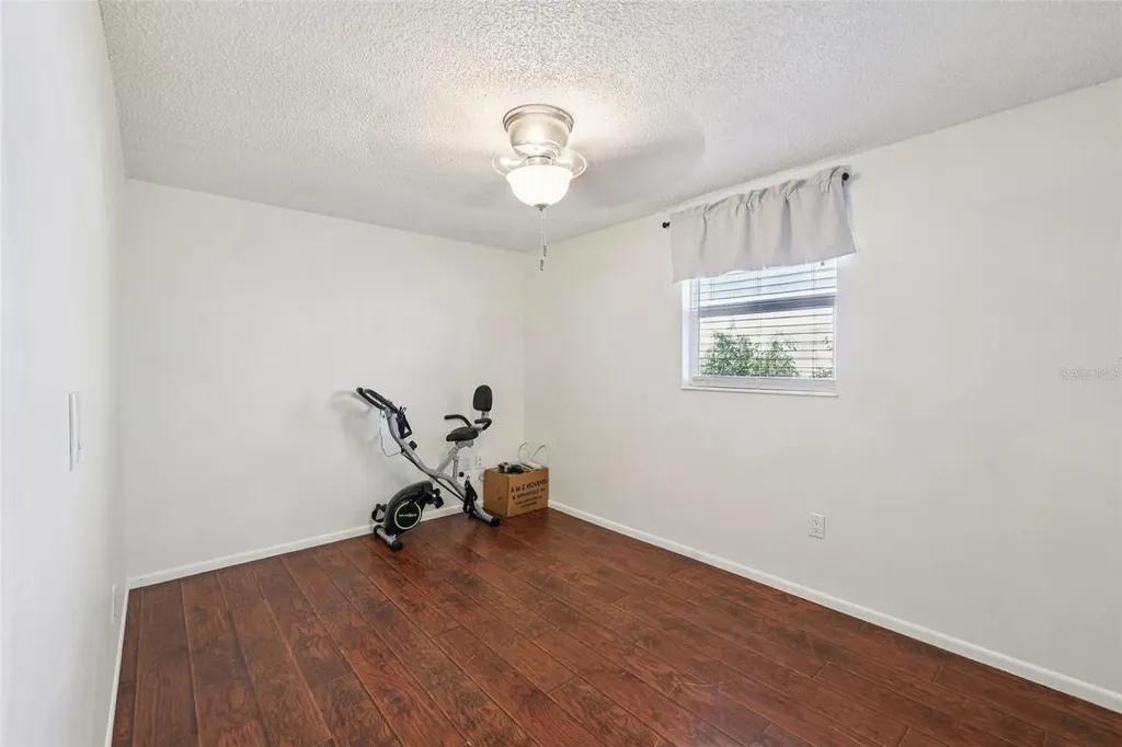 1013 Oakhill Street Seffner FL 33584